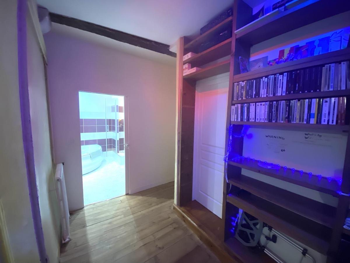 Floydroom'S Pau Chambre Hotes Dans Appartement Partage Proche Chateau Eksteriør bilde