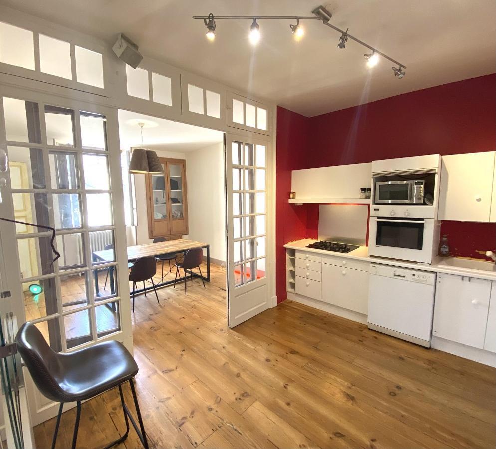 Floydroom'S Pau Chambre Hotes Dans Appartement Partage Proche Chateau Eksteriør bilde