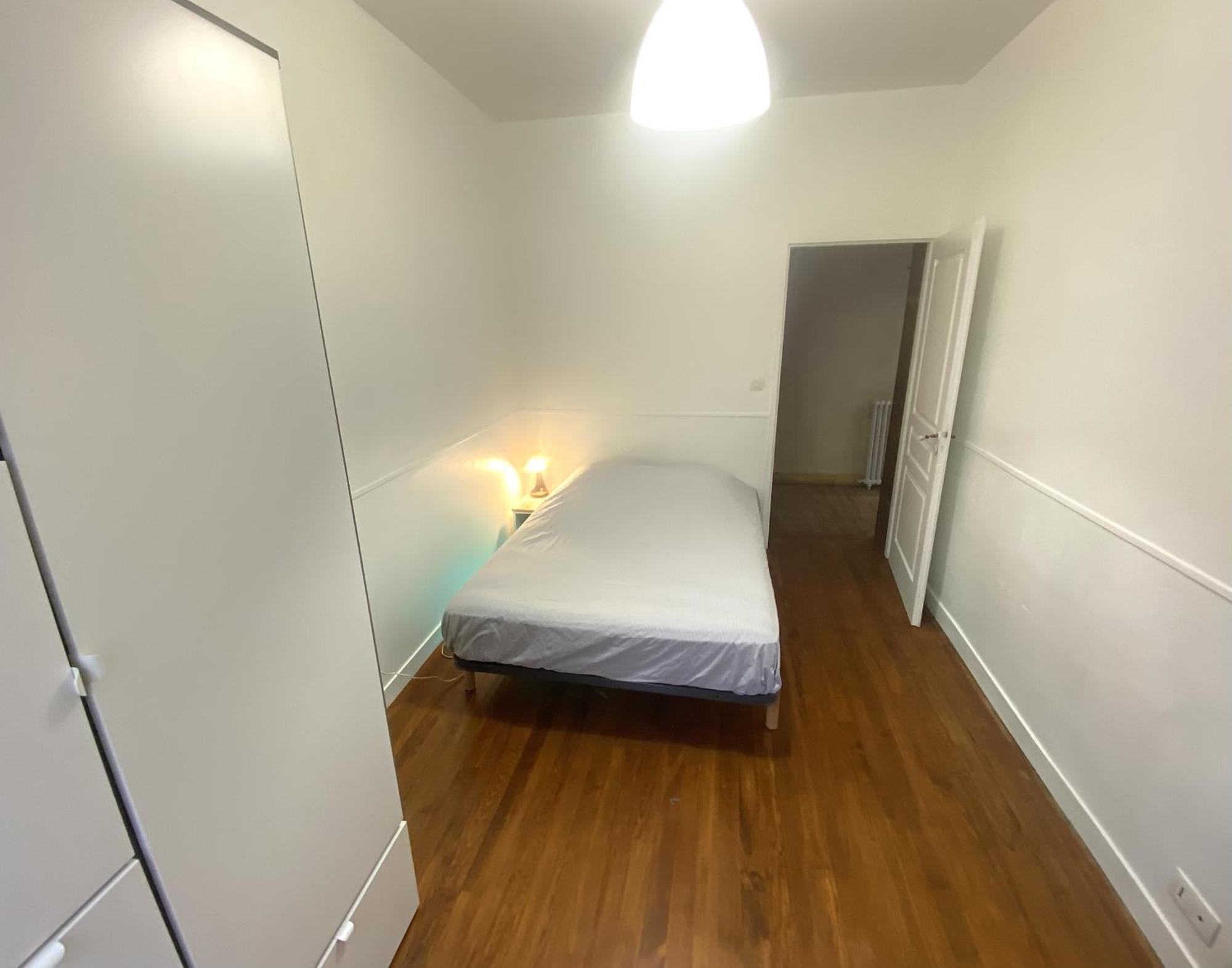 Floydroom'S Pau Chambre Hotes Dans Appartement Partage Proche Chateau Eksteriør bilde